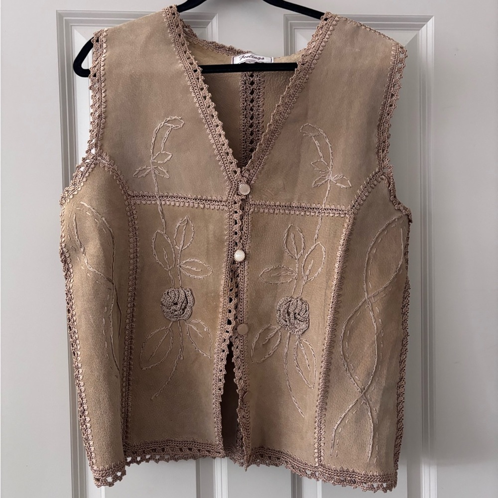 Embroidered Beige Vest with Floral Design